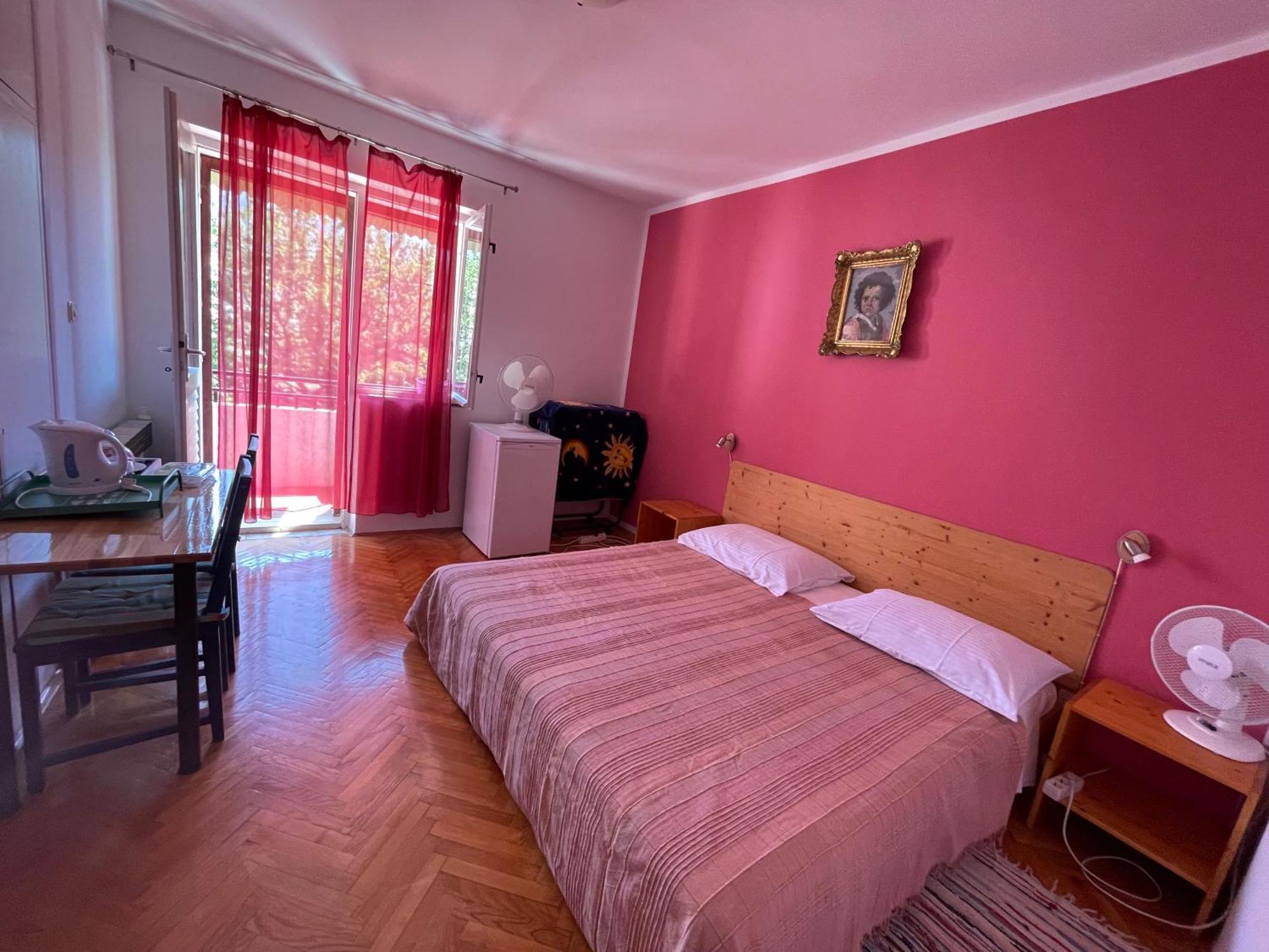Hvar Guesthouse - Double Bedroom With Private Bathroom Йелса Екстериор снимка